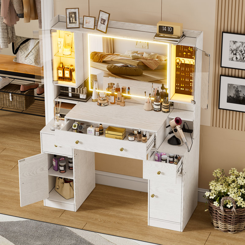 White light up mirror 2025